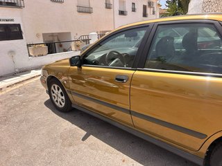 Volvo S40 2000