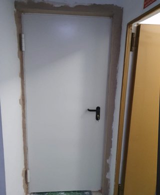 Montaje de puertas y ventanas