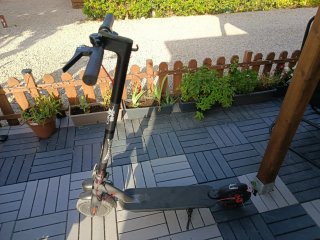 Patinete eléctrico casi nuevo