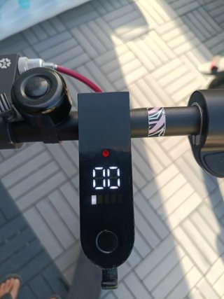 Patinete eléctrico casi nuevo