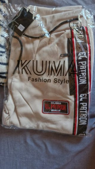 Chandal El Patron Beige Talla XXL Vendo por Talla.
