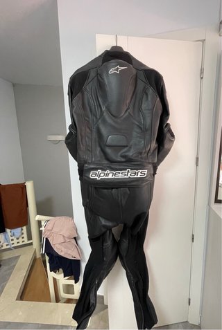 Mono Alpinestars 2 piezas cuero