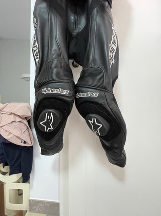 Mono Alpinestars 2 piezas cuero