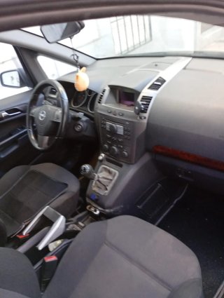 Opel Zafira 2005