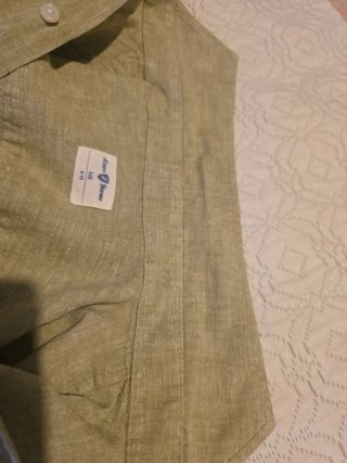 Guayabera verde. Talla 9-10