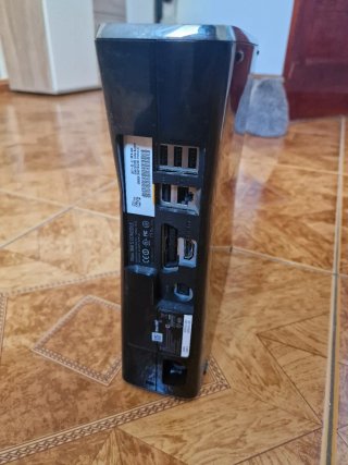 Cambio Xbox 360 Negra + Mando por consola retro.