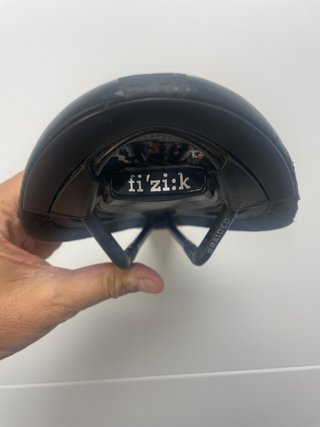 Sillín Fizik Arione R1 Carbon
