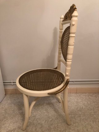 Silla de madera blanca REJILLA