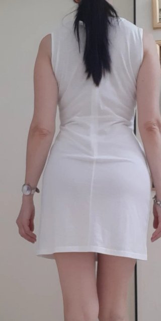 Vestitino bianco con bottoni