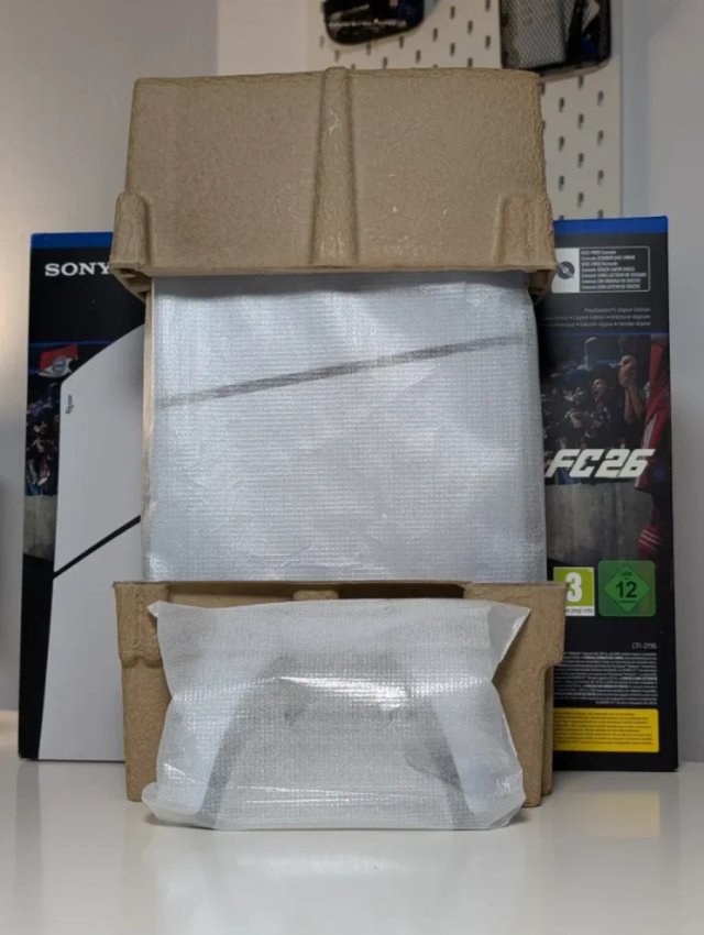 PS5 Slim Digital 825GB