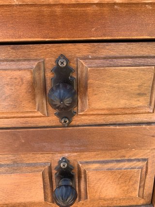 Mesilla rústica de madera