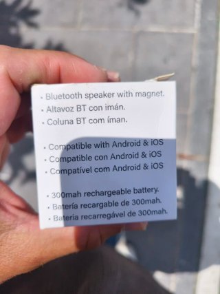 Mini altavoz Bluetooth iWotto