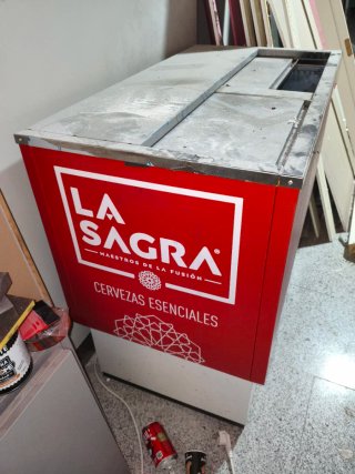 Cámara botellero bar La Sagra