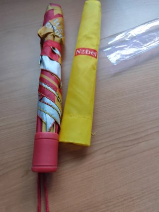 Paraguas plegable vintage Nobel