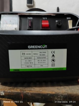 Cargador Batería 12V/24V Nuevo
