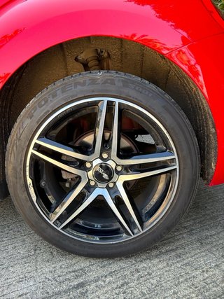 Volkswagen Beetle 2012