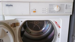 Secadora Miele Novotronic T490