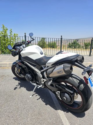 Triumph Speed Triple 1050 RS