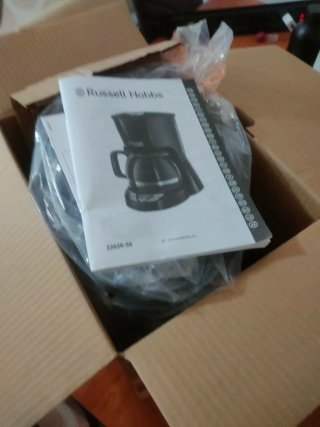 Cafetera Russell Hobbs Negra