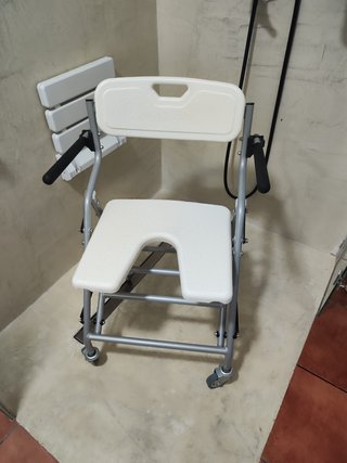 Silla de ducha para baño cuidados geriátricos