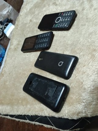 Lote 2 Teléfonos Móviles Alcatel Negros