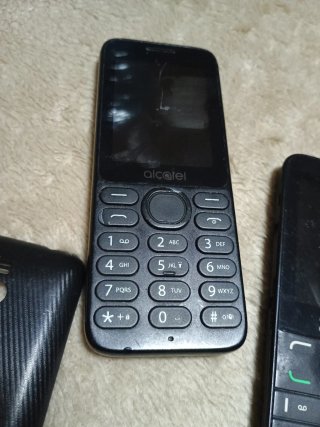 Lote 2 Teléfonos Móviles Alcatel Negros