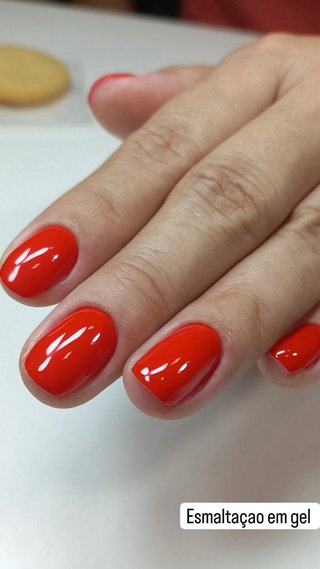 Descubre la experiencia premium en cuidado de uñas