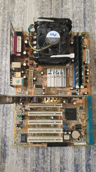 Placabase Abit intel 4 3.2ghz 2GB RAM Nvidia 128