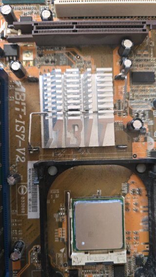 Placabase Abit intel 4 3.2ghz 2GB RAM Nvidia 128