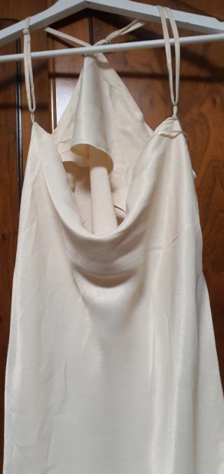 Vestido de verano satinado beige talla s