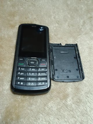 Móvil Nokia Negro