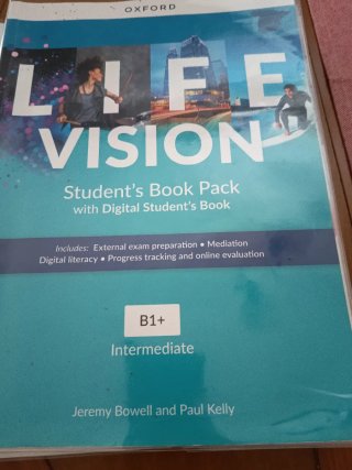 Libros de 3 de la eso del ies calderon
