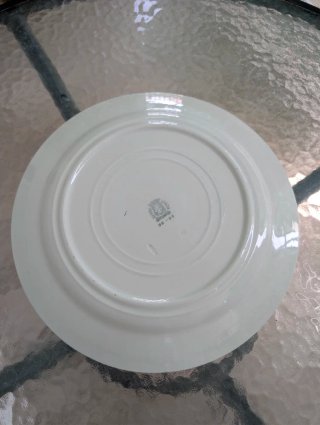 Fuente para servir de porcelana borde dorado