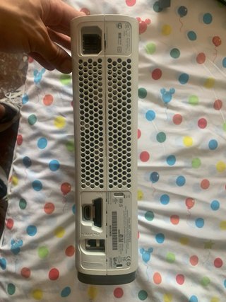 Xbox 360 Blanca con Fuente de Alimentación