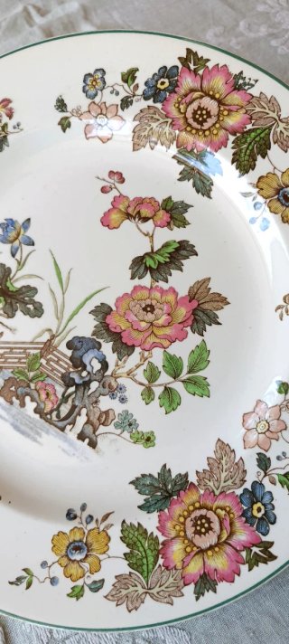 Piatto Wedgwood 1946