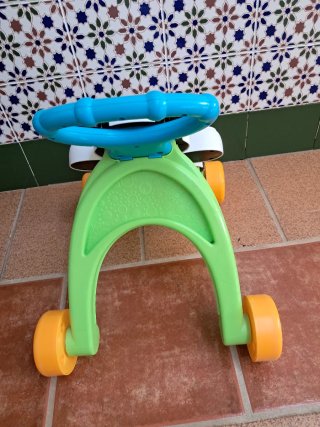 Andador correpasillos cebra Fisher-Price