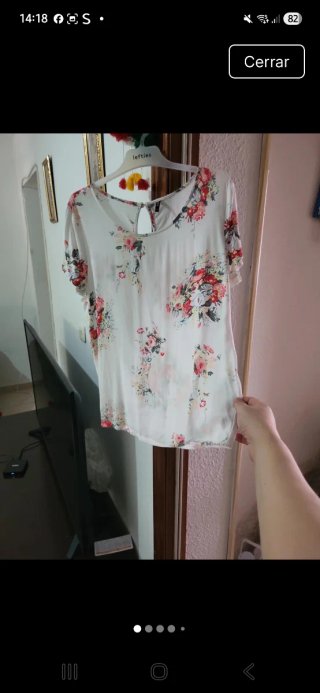 Blusa Only floral blanca