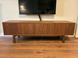 Mueble TV Ikea Stockholm Madera