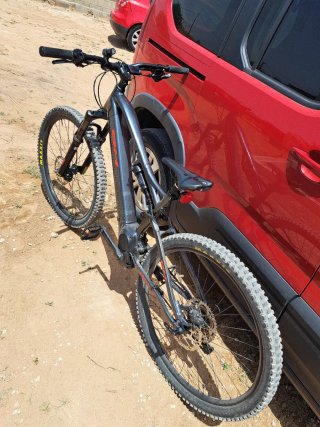 Bicicleta eléctrica BH Dinc80