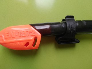 Respirador Intex Negro y Naranja