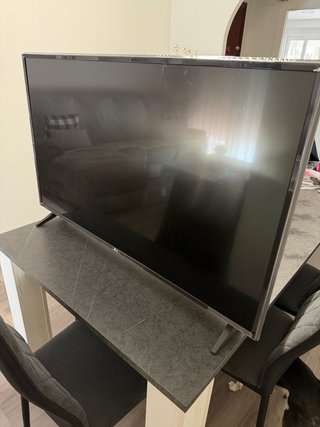 Smart TV LG 43 Negra