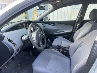 Nissan Primera 2003