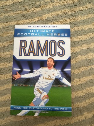 Libro de Futbolistas en ingles Lamine Yamal Vini j