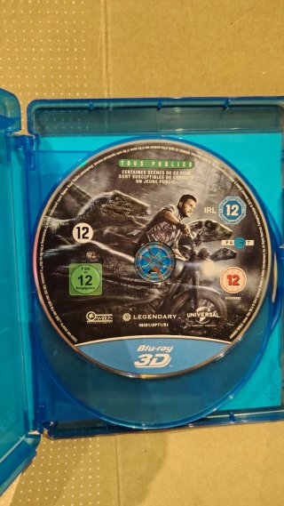 BLU-RAY 3D JURASSIC WORLD  +DVD + BLU-RAY
