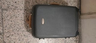 Maleta Samsonite gris oscuro