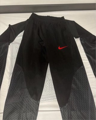 Chándal Nike Blanco y Negro