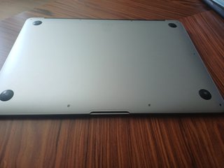 MacBook Air 13" (Early 2015) - Intel Core i7 /8 GB