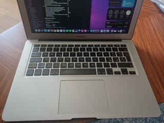 MacBook Air 13" (Early 2015) - Intel Core i7 /8 GB
