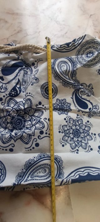 Camisola y bolso estampado paisley