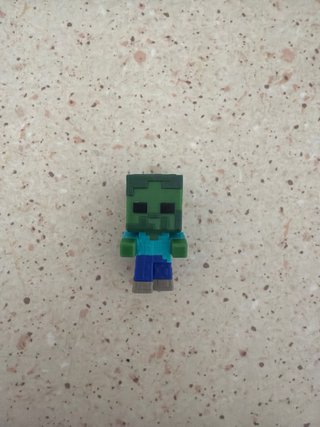 Cubo Dorado Minecraft + Zombie de regalo